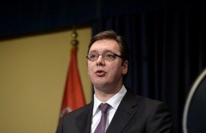 Vučić je, kada je skijaš lociran, helikopterom zajedno sa pripadnicima GSS-a otišao na lice mesta i lično iz snega izneo promrzlog skijaša