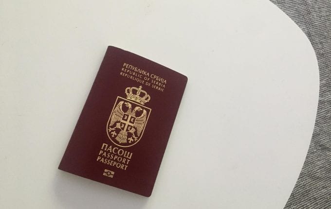 korona prezadovoljna prijemom u Srbiji